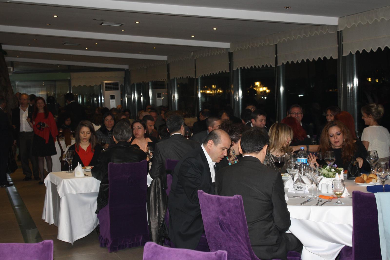 16/04/2011 Geleneksel Mezunlar Yemeği