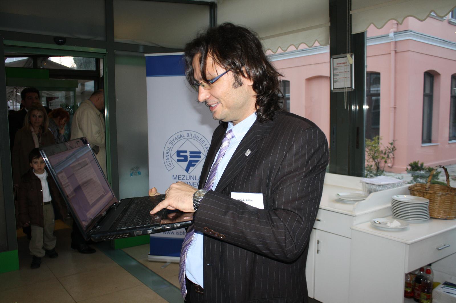 16/04/2011 Geleneksel Mezunlar Yemeği