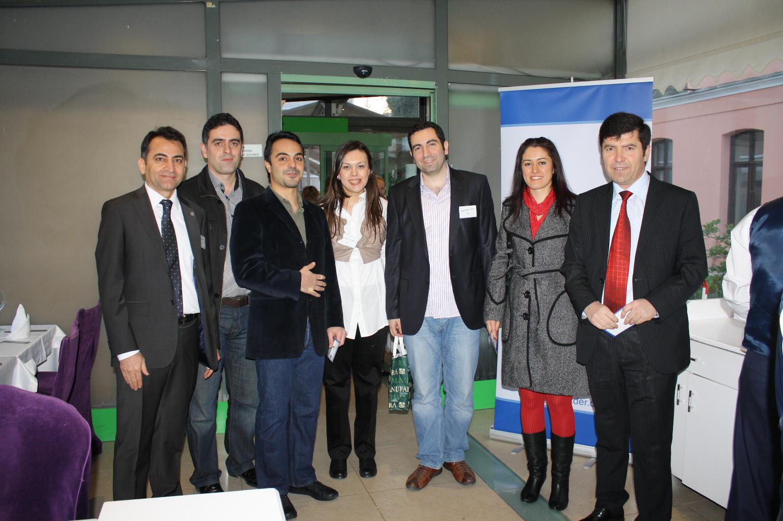 16/04/2011 Geleneksel Mezunlar Yemeği