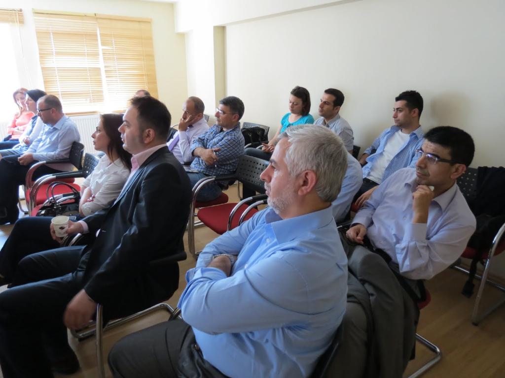 05/05/2012 SBF Mezunu YMM ve SMMM'ler Dernek Merkezinde Toplandı