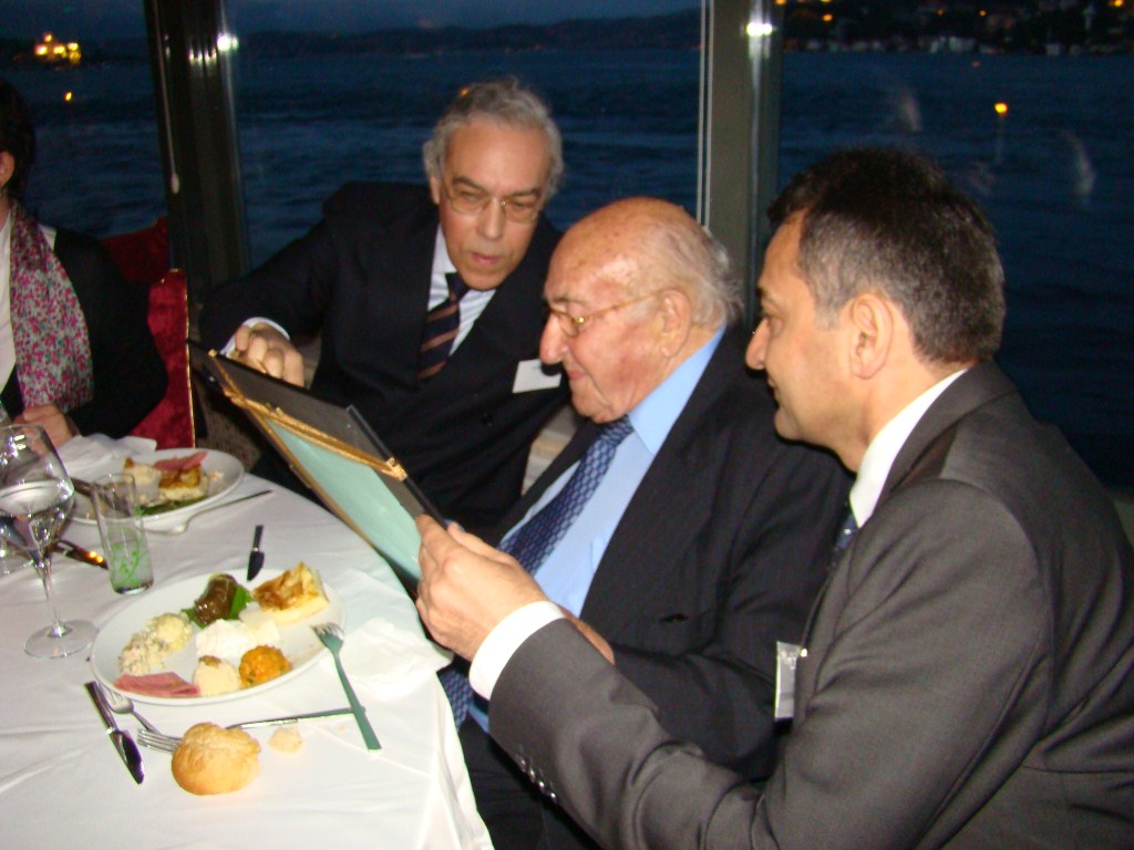 26/05/2012 Geleneksel Mezunlar Yemeği