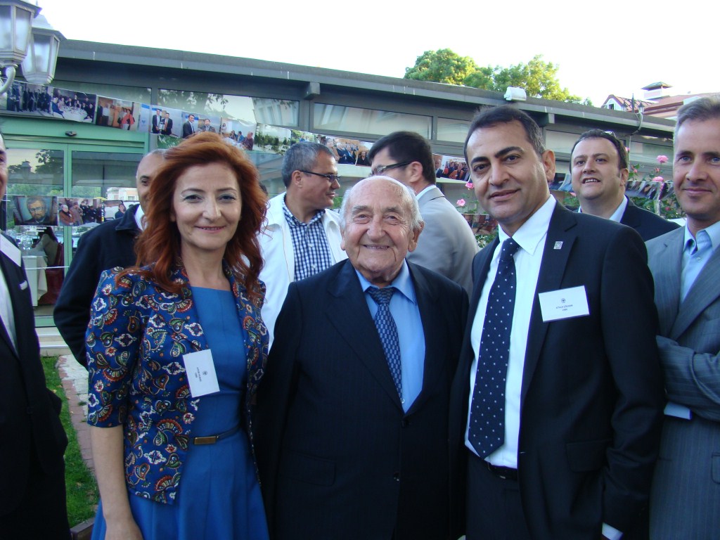 26/05/2012 Geleneksel Mezunlar Yemeği