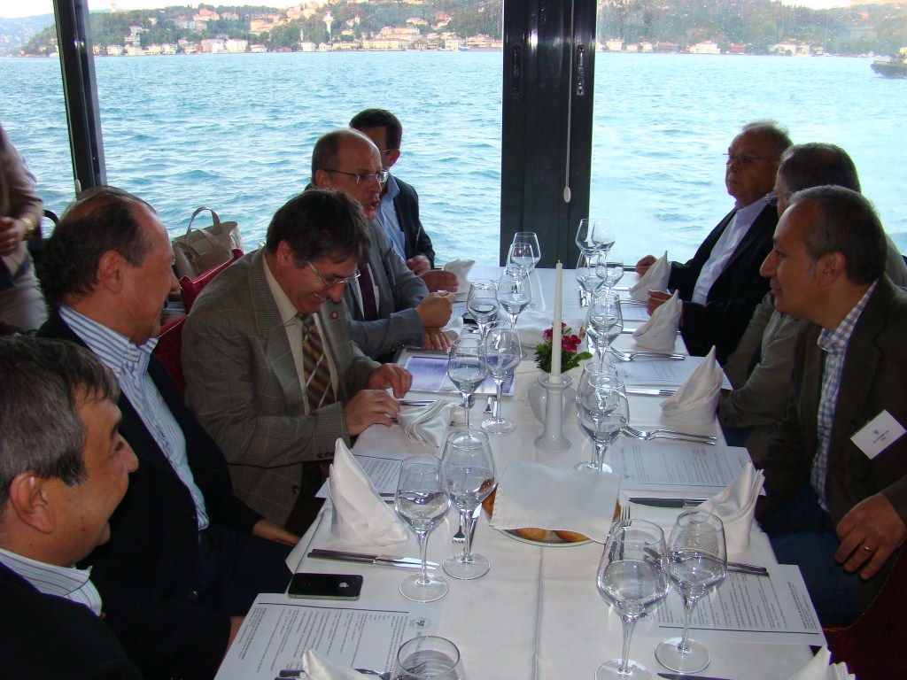 26/05/2012 Geleneksel Mezunlar Yemeği