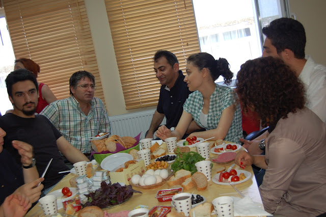 Dereceye giren 2012 mezunları ile kahvaltı