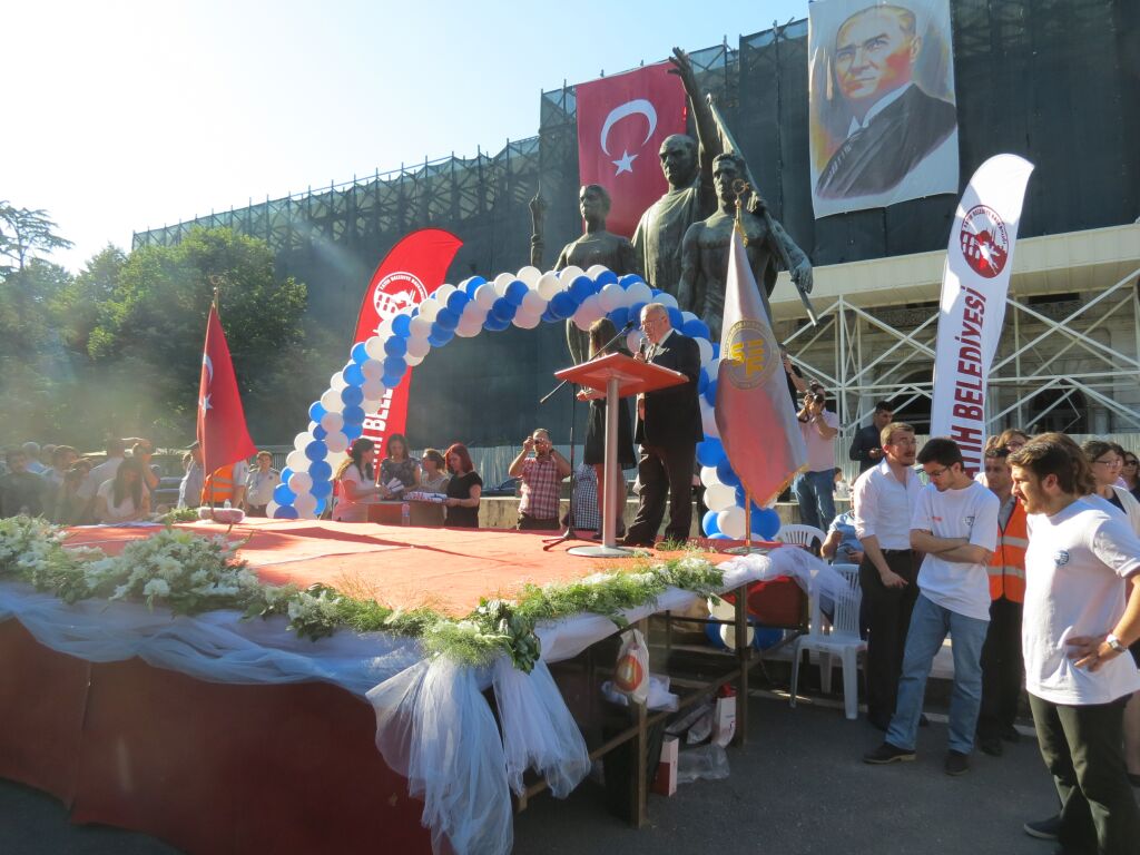 2014 MEZUNİYET TÖRENİ - 1984 mezunlarının sembolik mezuniyetleri