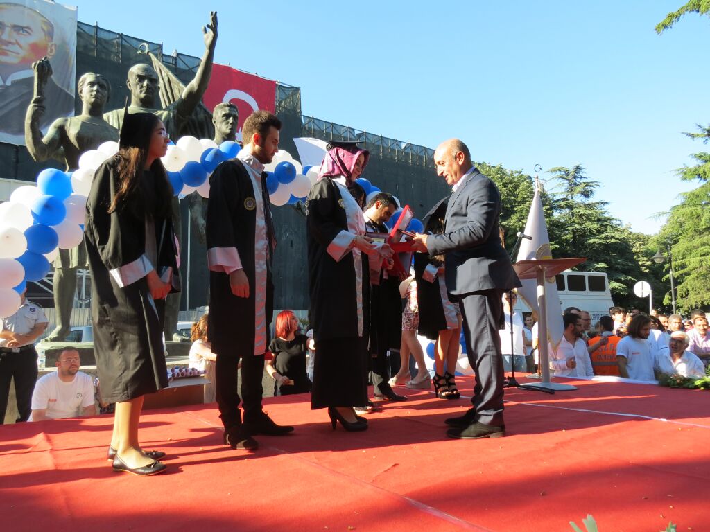 2014 MEZUNİYET TÖRENİ - 1984 mezunlarının sembolik mezuniyetleri
