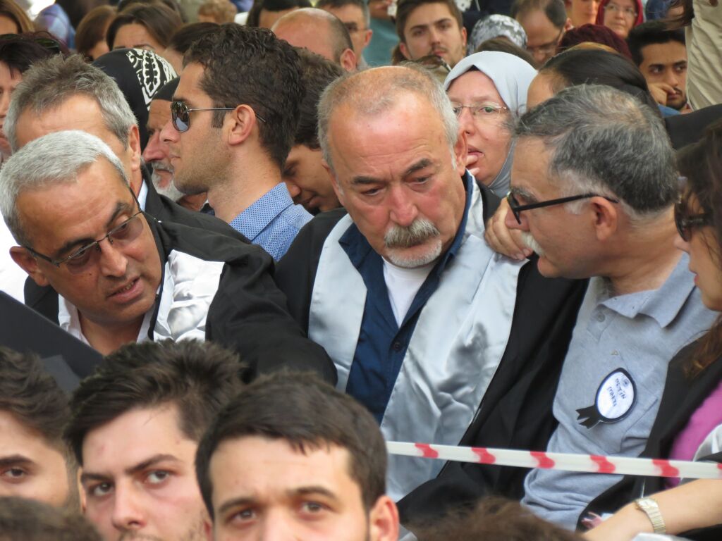 85 MEZUNLARI 30.YIL KEP ATMA