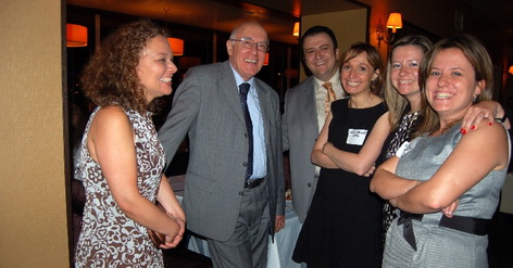 Vakur Versan Hocamıza Anlamlı Ziyaret